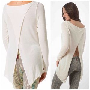 Hard Tail Split Wrap Après Tee